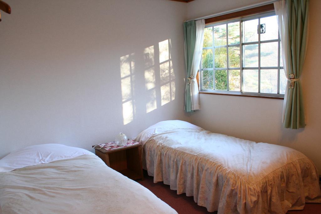 Pension Tyrolean Hat โฮคุโตะ ห้อง รูปภาพ